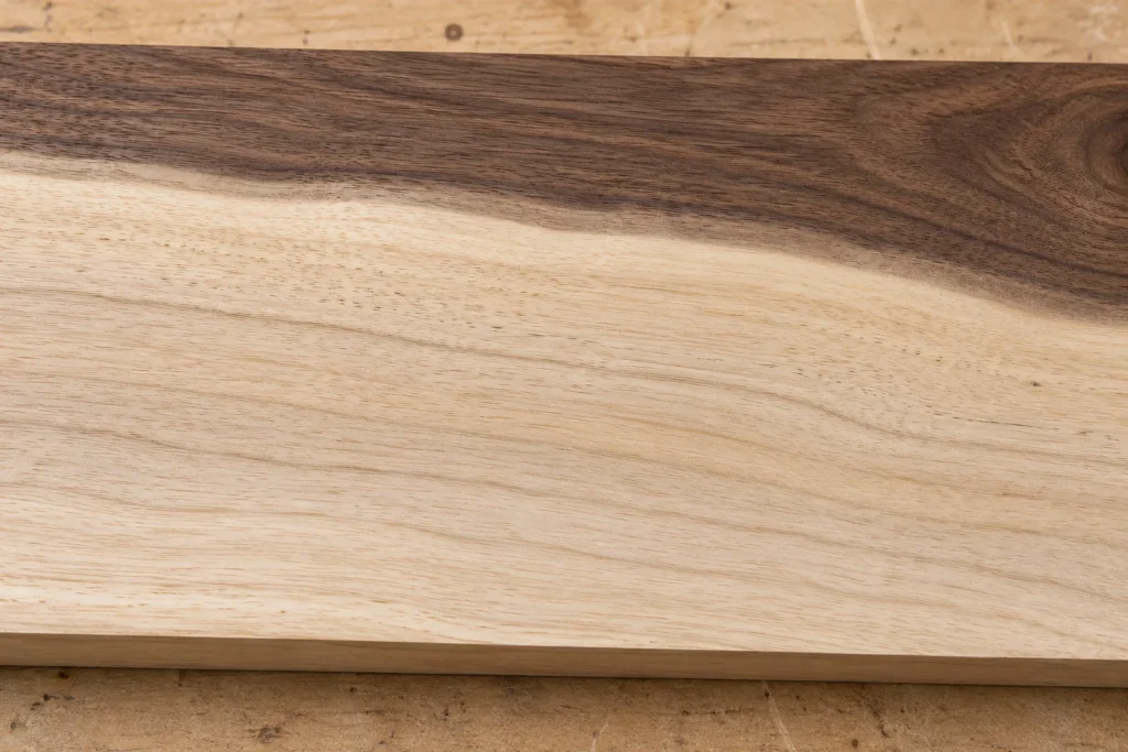 Sapwood – sắc độ tham khảo — hình minh họa AI